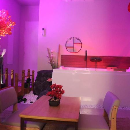 Loveroom Japon Avec Balneotherapie Toulon Kültér fotó
