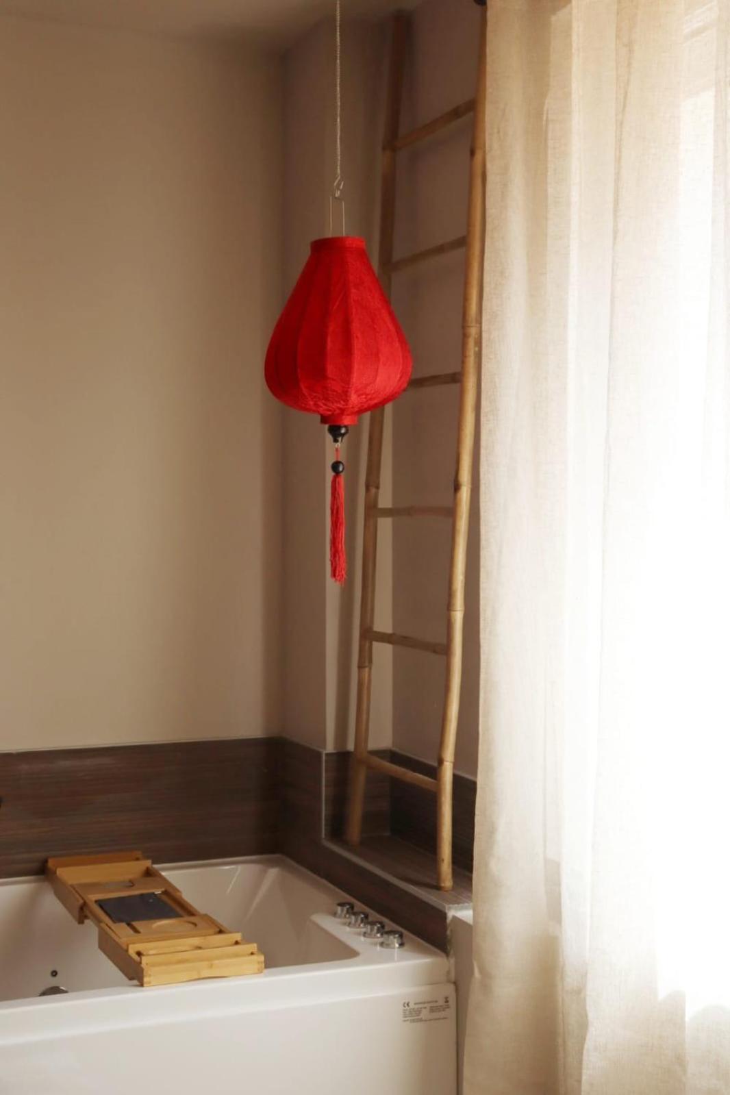 Loveroom Japon Avec Balneotherapie Toulon Kültér fotó