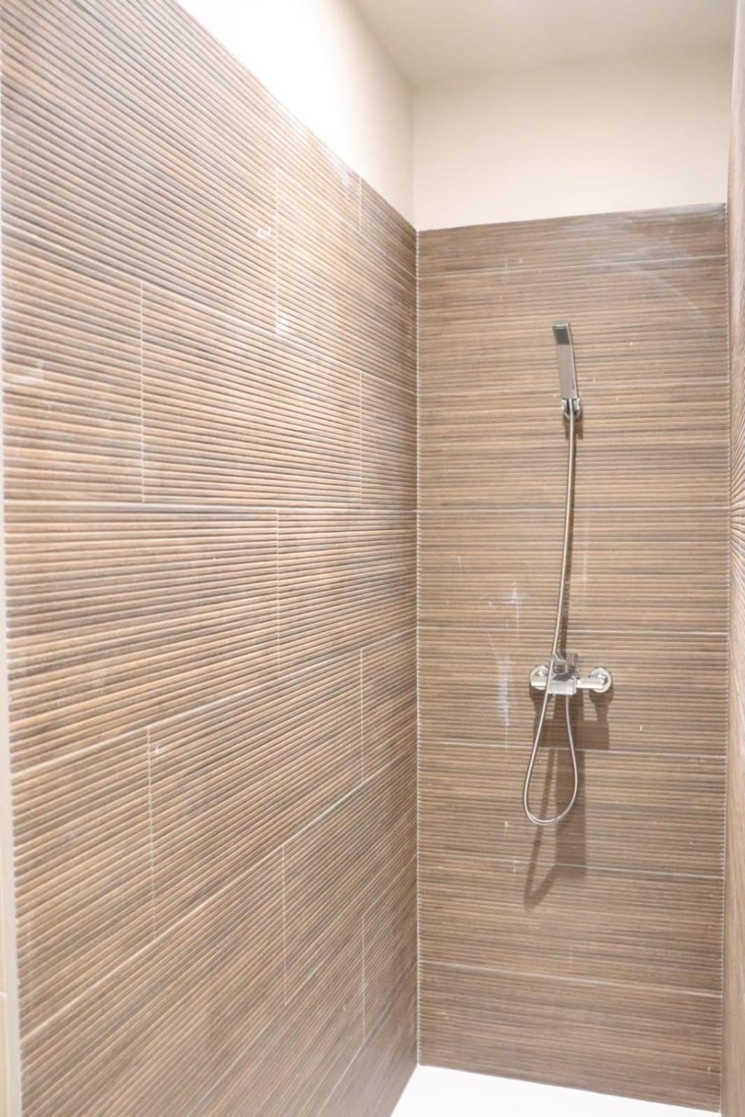 Loveroom Japon Avec Balneotherapie Toulon Kültér fotó